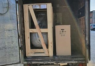 Отгрузка поршневых компрессоров в Иркутск