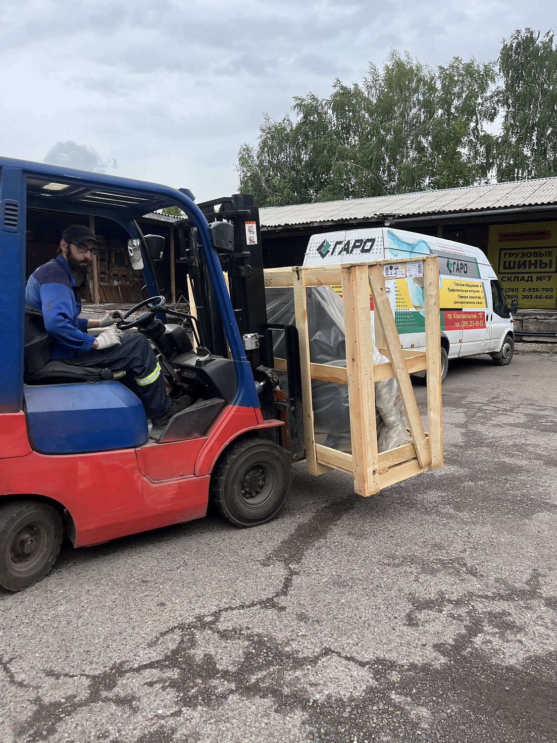 Отгрузка поршневых компрессоров Remeza СБ4/Ф-500.LT100-7,5 кВт, СБ4/Ф-500.LT100/16-7,5 и СБ4/С-100.LB30A в г. Красноярск